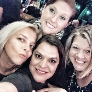 Meet your Posher, Renee